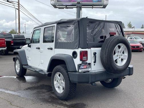 Photo 2 of 26 of 2017 Jeep Wrangler Unlimited Sport