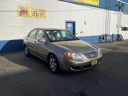 Photo 2 of 19 of 2007 Kia Spectra EX