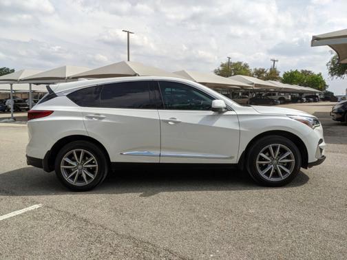 Photo 3 of 3 of 2020 Acura RDX