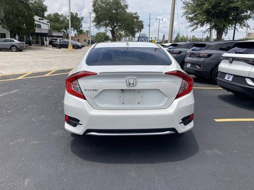 Photo 5 of 20 of 2020 Honda Civic EX-L