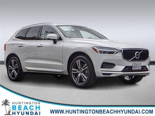 Photo 1 of 27 of 2020 Volvo XC60 T5 Momentum