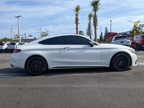 Photo 4 of 33 of 2018 Mercedes-Benz AMG C 63 S
