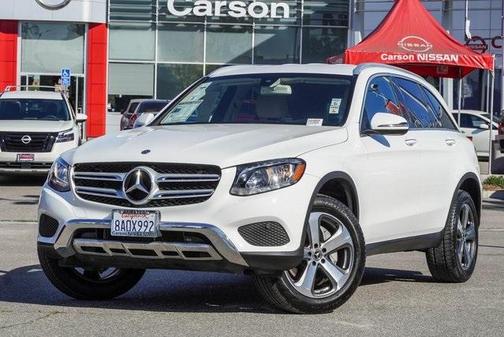 Photo 1 of 26 of 2018 Mercedes-Benz GLC 300 Base