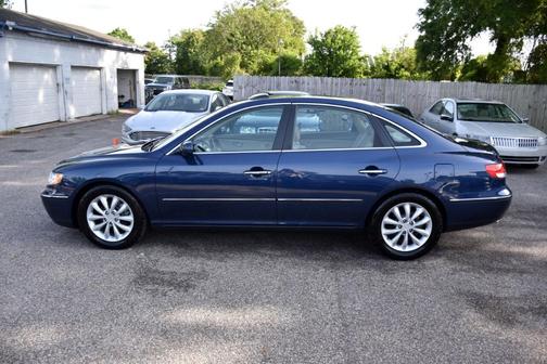 Photo 2 of 29 of 2006 Hyundai Azera Limited