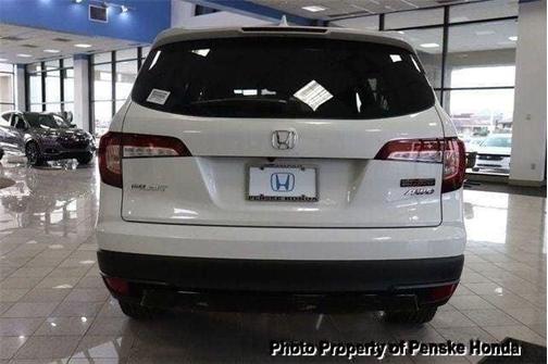 Photo 4 of 59 of 2022 Honda Pilot TrailSport