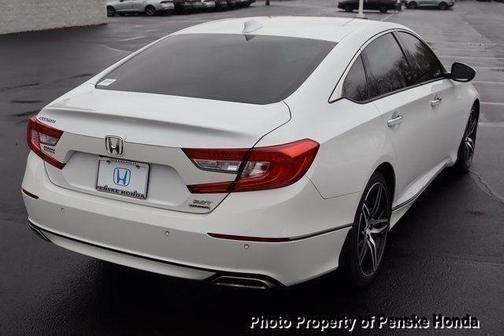 Photo 5 of 47 of 2021 Honda Accord Touring 2.0T