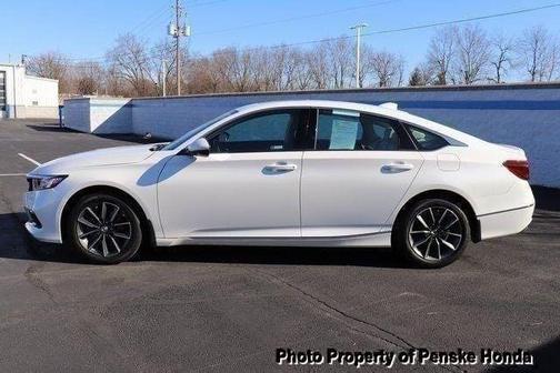 Photo 2 of 44 of 2021 Honda Accord EX-L