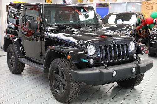 Photo 1 of 26 of 2015 Jeep Wrangler Sahara