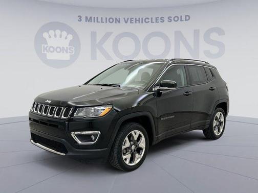Photo 5 of 27 of 2020 Jeep Compass Limited