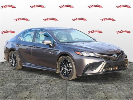 Photo 1 of 43 of 2021 Toyota Camry SE