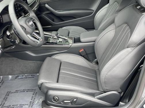 Photo 2 of 30 of 2023 Audi S5 3.0T Prestige