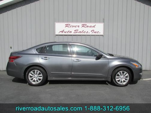 Photo 5 of 43 of 2015 Nissan Altima 2.5 S
