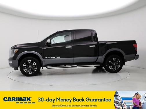 Photo 3 of 29 of 2020 Nissan Titan Platinum Reserve