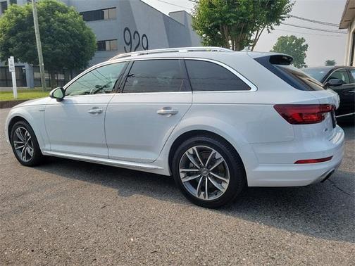 Photo 4 of 37 of 2018 Audi A4 allroad 2.0T Premium