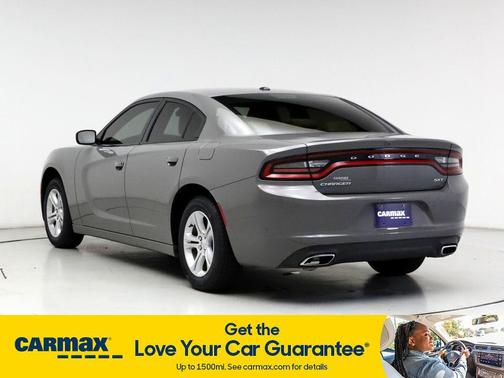 Photo 2 of 27 of 2018 Dodge Charger SXT