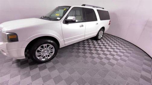 Photo 4 of 33 of 2013 Ford Expedition EL Limited