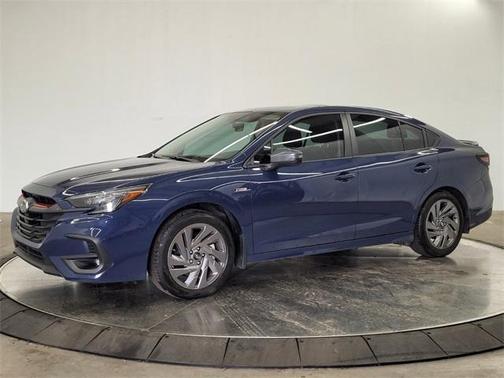 Photo 4 of 44 of 2023 Subaru Legacy Sport