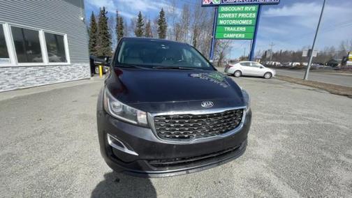 Photo 4 of 28 of 2021 Kia Sedona EX