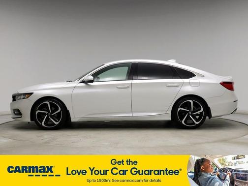 Photo 5 of 29 of 2019 Honda Accord Sport
