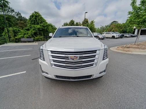 Photo 5 of 50 of 2019 Cadillac Escalade Platinum