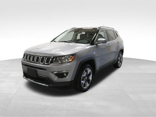 Photo 2 of 22 of 2020 Jeep Compass Limited