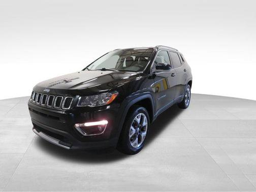 Photo 2 of 23 of 2020 Jeep Compass Limited
