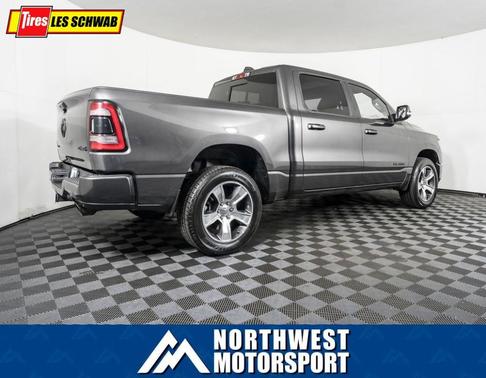 Photo 5 of 30 of 2020 RAM 1500 Rebel