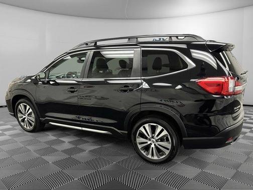 Photo 2 of 16 of 2020 Subaru Ascent Limited 8-Passenger