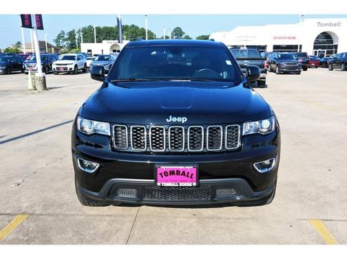 Photo 2 of 3 of 2021 Jeep Grand Cherokee Laredo X 4x2
