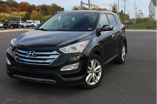 Photo 1 of 22 of 2013 Hyundai Santa Fe Sport 2.0T