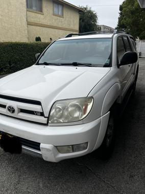 Photo 1 of 30 of 2004 Toyota 4Runner Sport V8