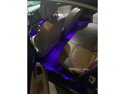 Photo 5 of 9 of 2011 Chrysler 200 Limited