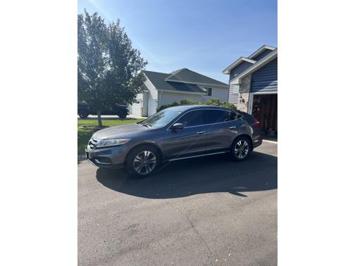 Photo 3 of 23 of 2015 Honda Crosstour EX-L