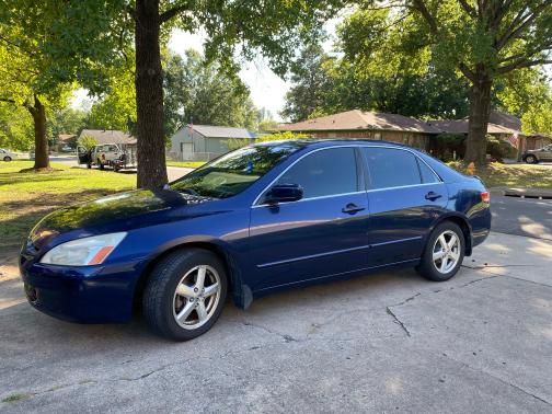 Photo 1 of 7 of 2003 Honda Accord EX