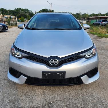 Photo 1 of 18 of 2016 Scion iM Base