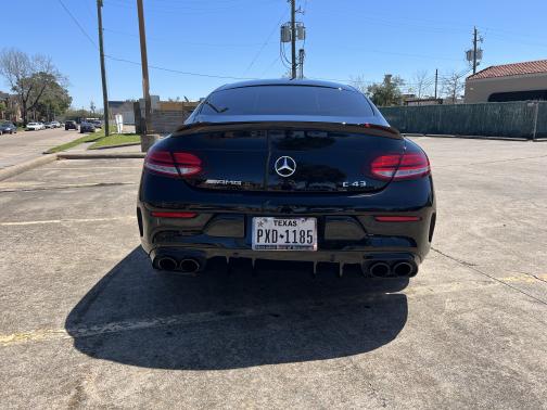 Photo 3 of 9 of 2019 Mercedes-Benz AMG C 43 AMG C 43 4MATIC