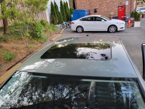 Photo 4 of 12 of 2006 Volkswagen Passat 3.6 L 4Motion