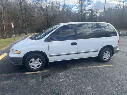 Used minivan for sale shop under 5000