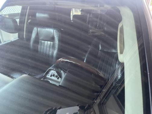 Photo 2 of 4 of 2003 Lincoln Navigator Premium