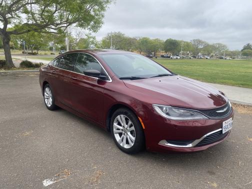 Photo 3 of 9 of 2016 Chrysler 200 Limited