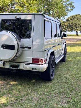 Photo 4 of 17 of 2014 Mercedes-Benz G-Class G 550