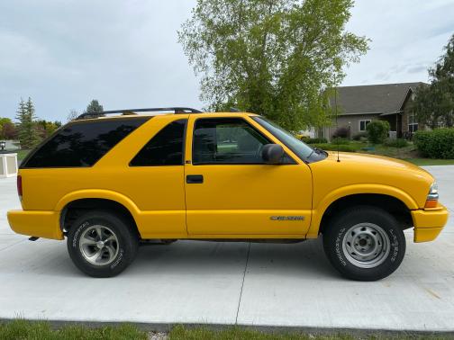 Photo 1 of 7 of 2003 Chevrolet Blazer LS