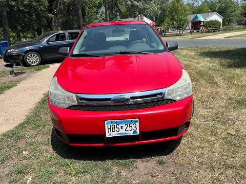 Photo 1 of 17 of 2008 Ford Focus S
