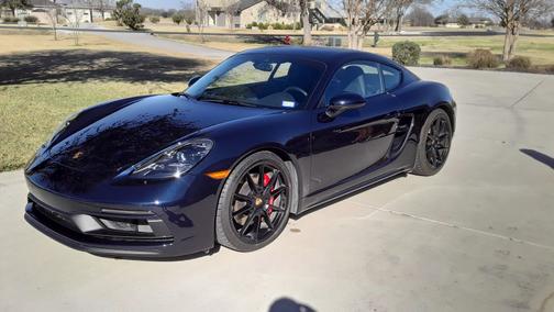 Photo 1 of 6 of 2021 Porsche 718 Cayman GTS 4.0