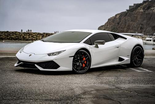 Photo 1 of 18 of 2015 Lamborghini Huracan LP610-4