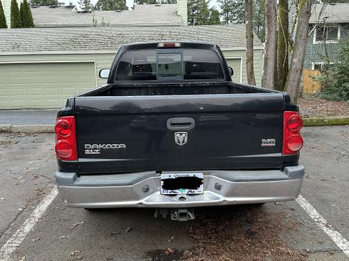 Photo 2 of 14 of 2005 Dodge Dakota SLT Club Cab