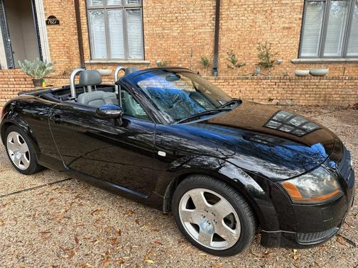 Photo 6 of 6 of 2001 Audi TT Roadster quattro