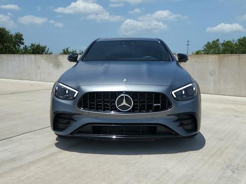 Photo 2 of 27 of 2021 Mercedes-Benz AMG E 53 Base 4MATIC
