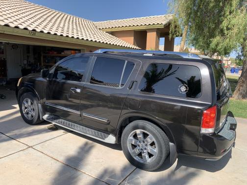 Photo 3 of 15 of 2011 Nissan Armada Platinum