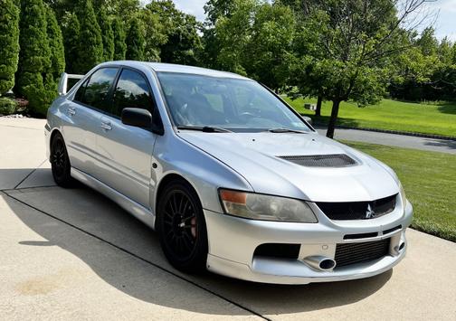 Photo 1 of 30 of 2006 Mitsubishi Lancer Evolution MR